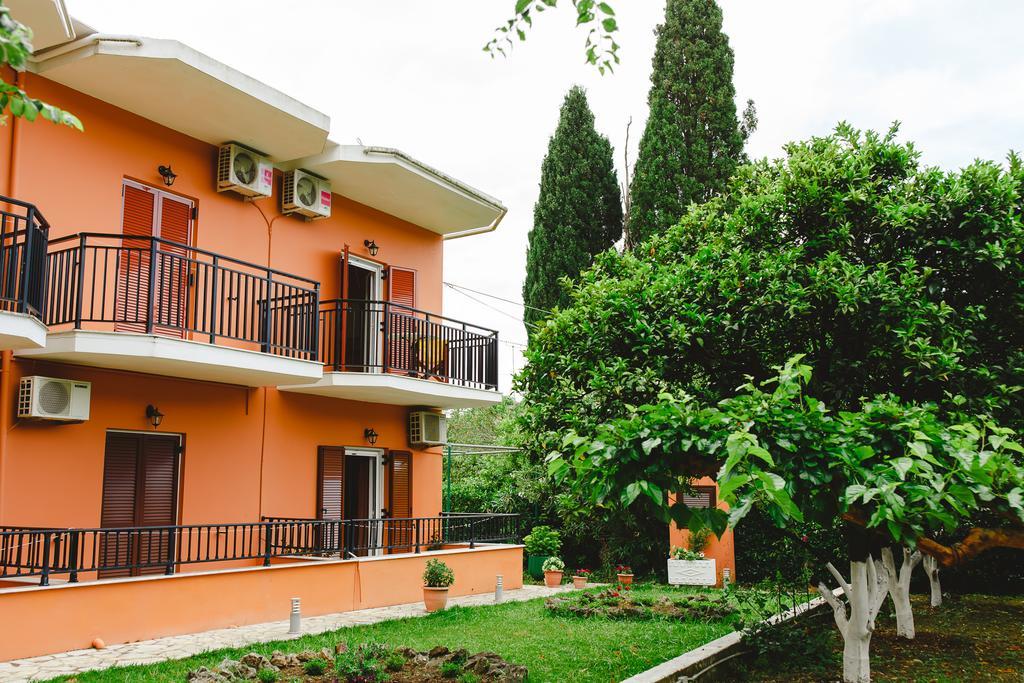 Aspa'S Apartments Dassia (Corfu) Exterior photo